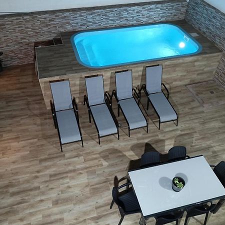 Villa Jara 25 Нерха Екстериор снимка